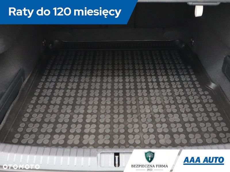 Volkswagen Passat - 16