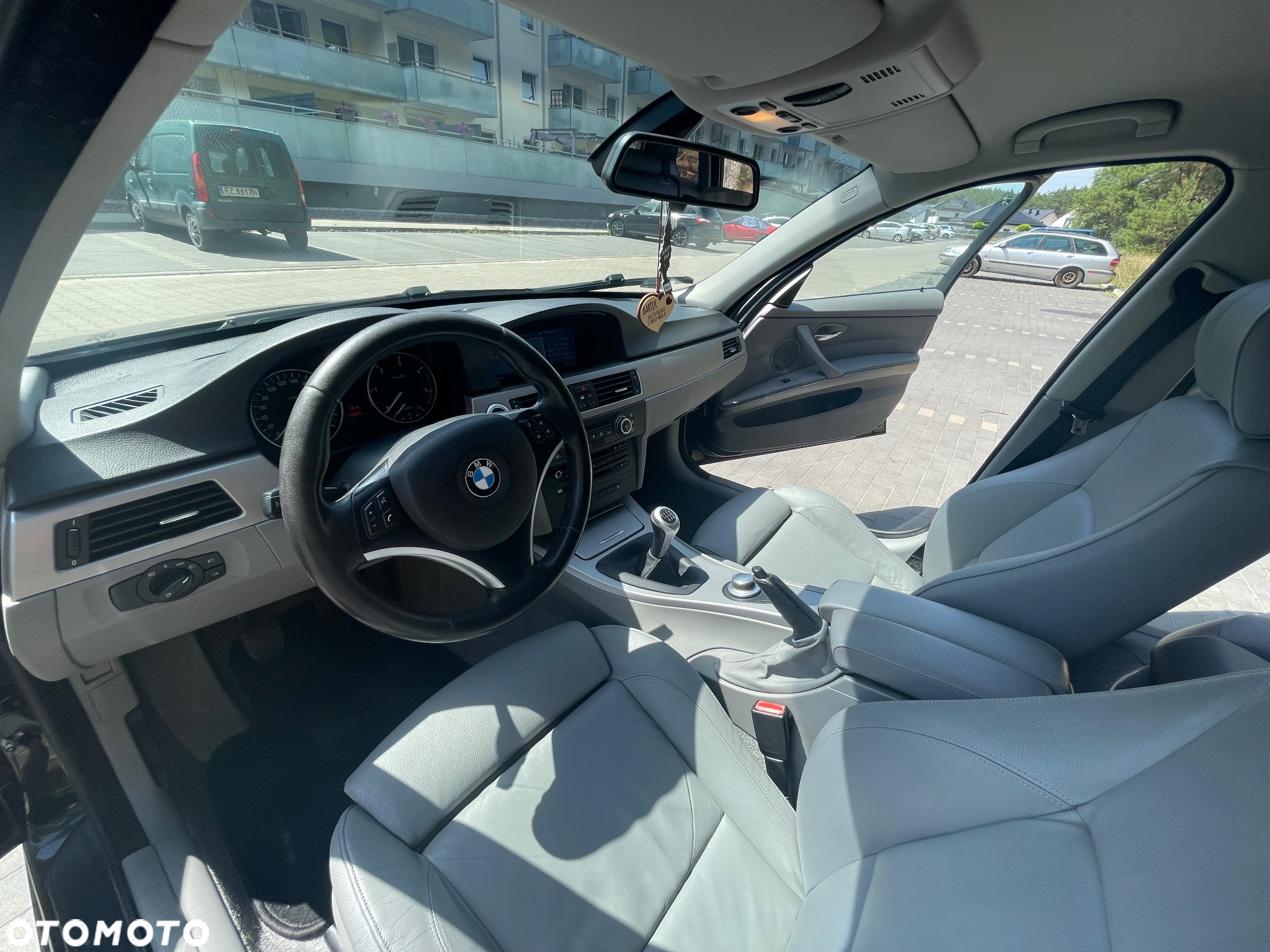 BMW Seria 3 325d - 10