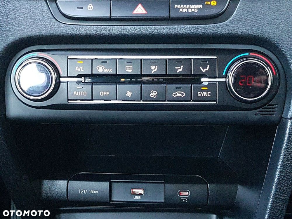 Kia Ceed 1.5 T-GDI M - 24