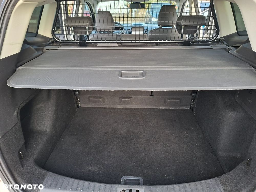 Ford Kuga 2.0 TDCi 4x4 Titanium - 22