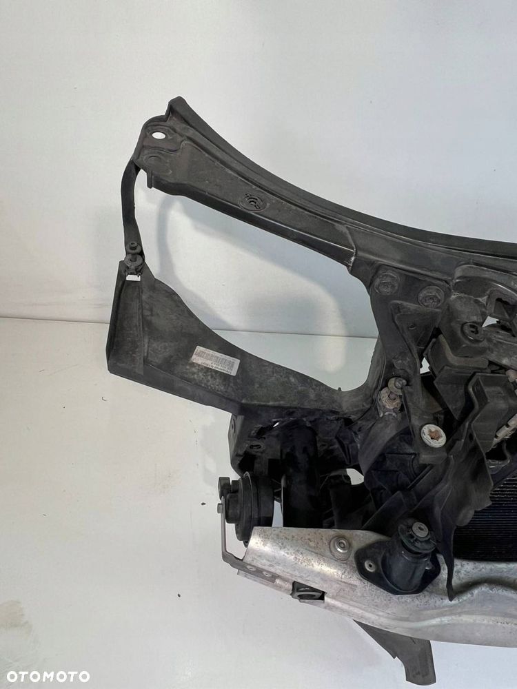 Pas przedni 3.2 FSI 2.0 TDI 2.0 TDI 1 WENTYLATOR Audi A4 S4 B7 8E 8H 2007 - 9