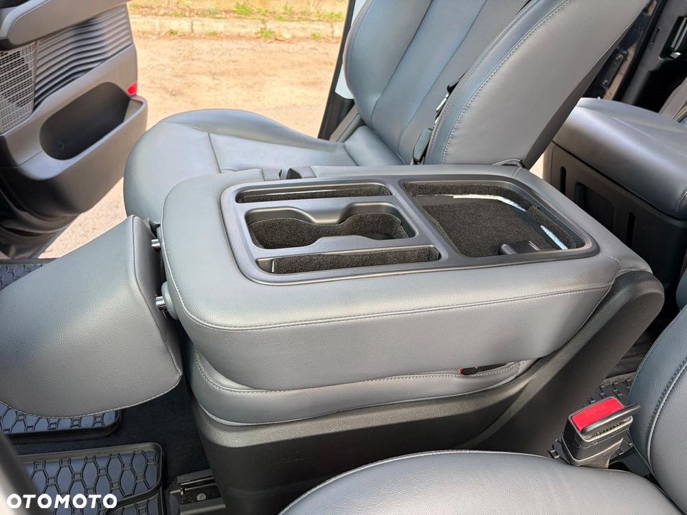 Hyundai Staria 2.2 CRDi Prime - 22