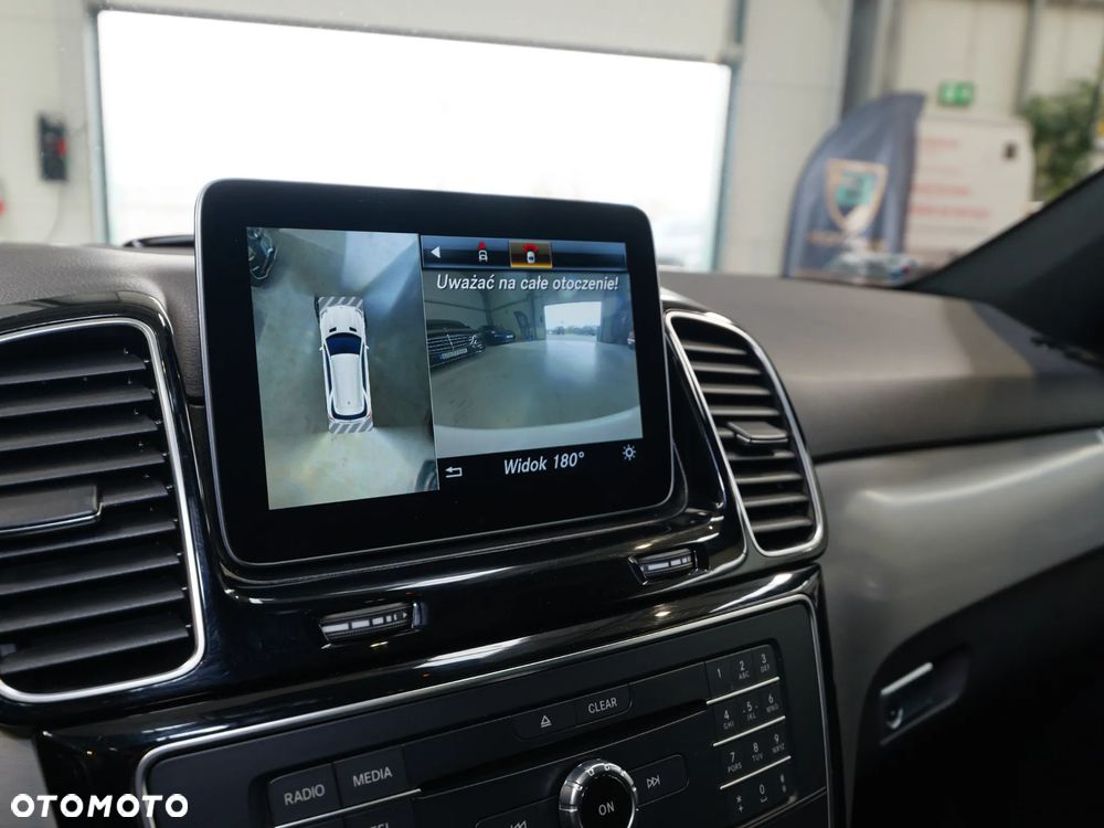 Mercedes-Benz GLE 250 d 4-Matic - 25