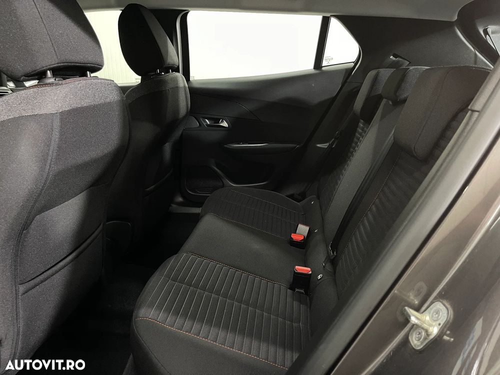 Peugeot 2008 PureTech 130 EAT8 Allure - 12