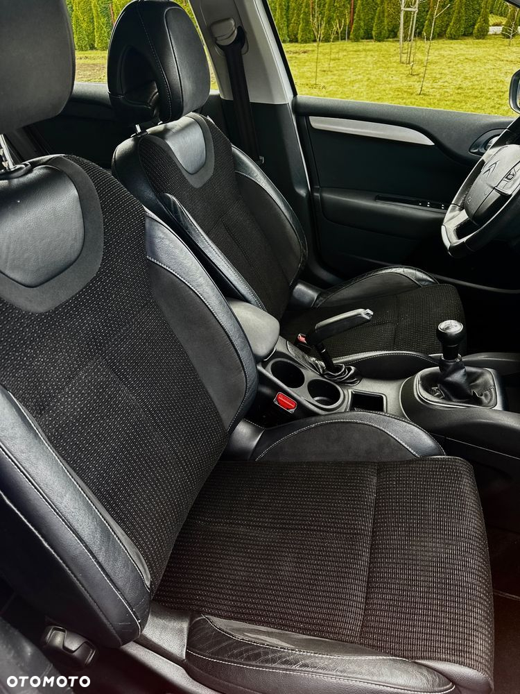 Citroën C4 1.6 HDi Attraction - 5