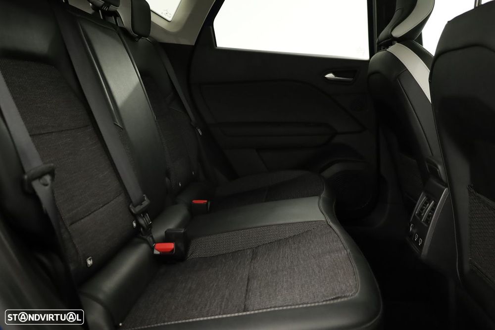 Renault Captur 1.0 TCe Techno Bi-Fuel - 23