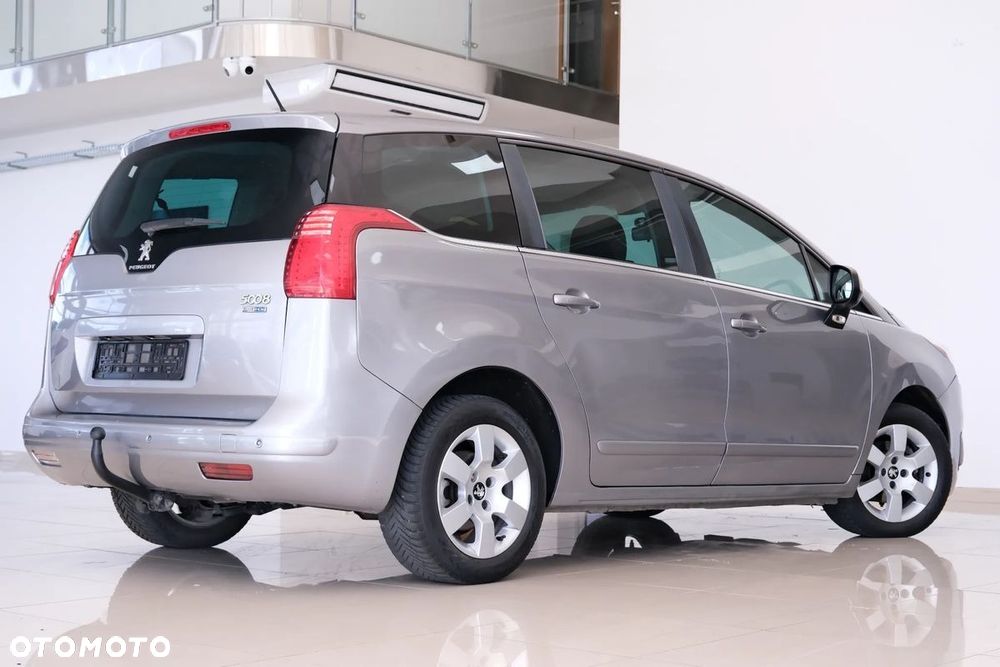 Peugeot 5008 e-HDI 115 ETG6 Stop&Start Active - 6