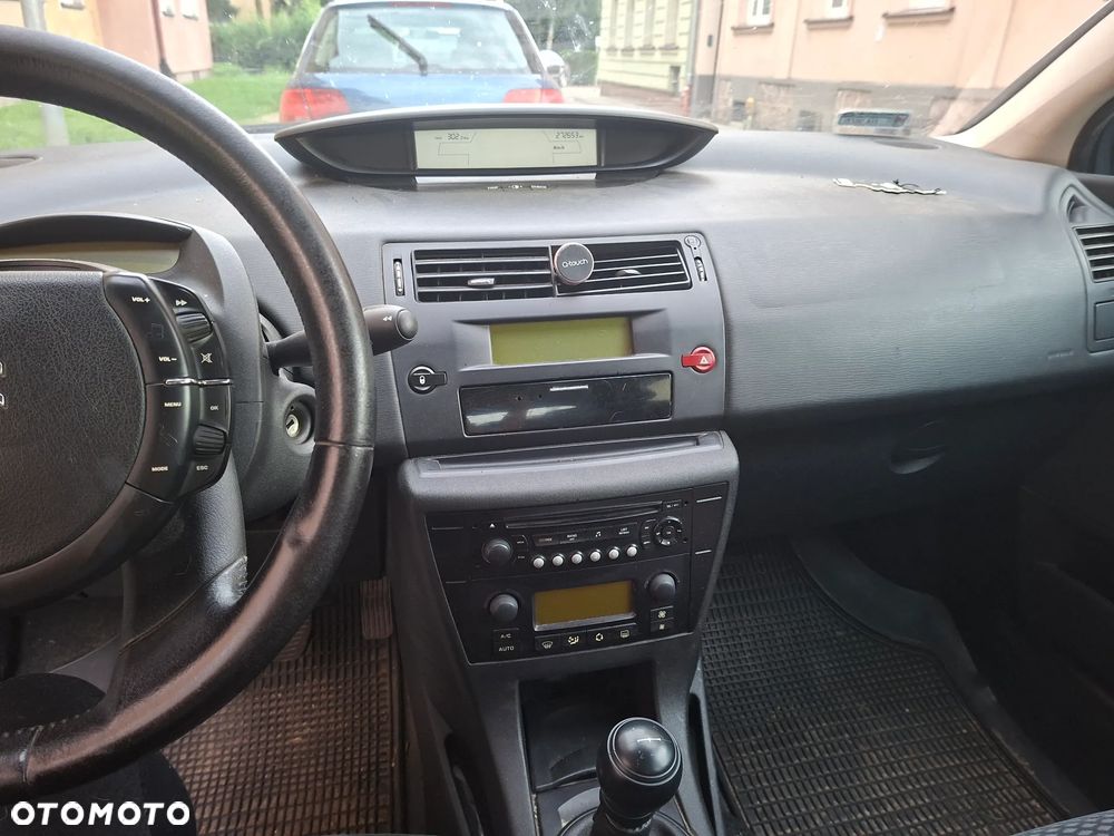 Citroën C4 1.6 16V Magic - 7