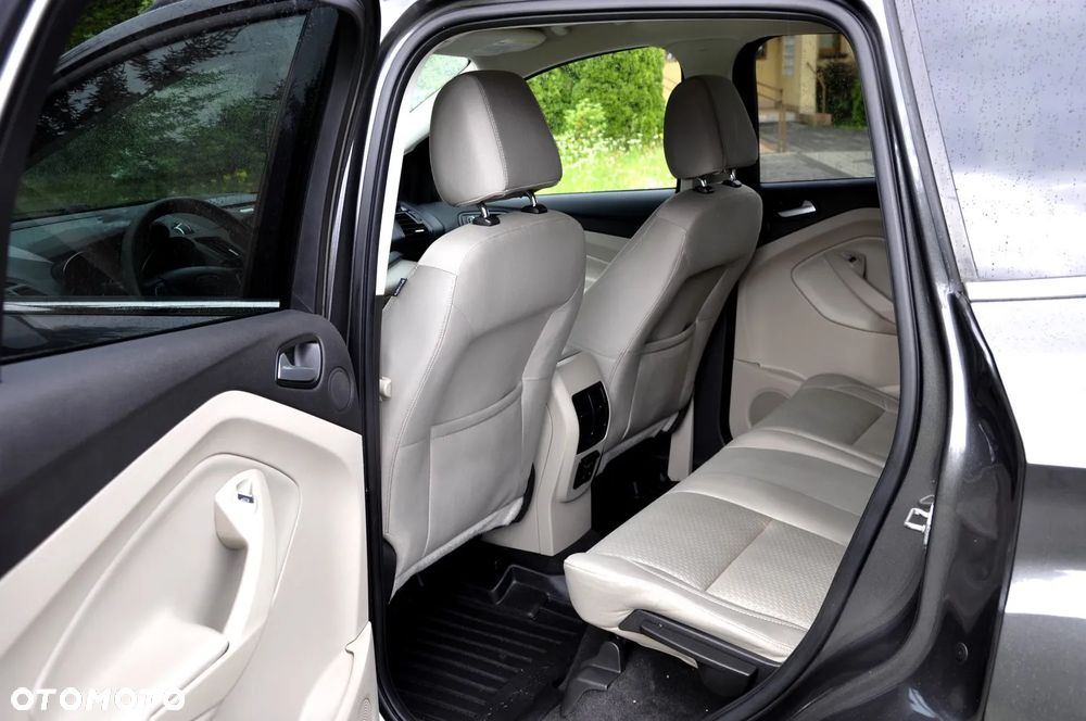 Ford Kuga 1.5 EcoBoost 4WD Trend - 28