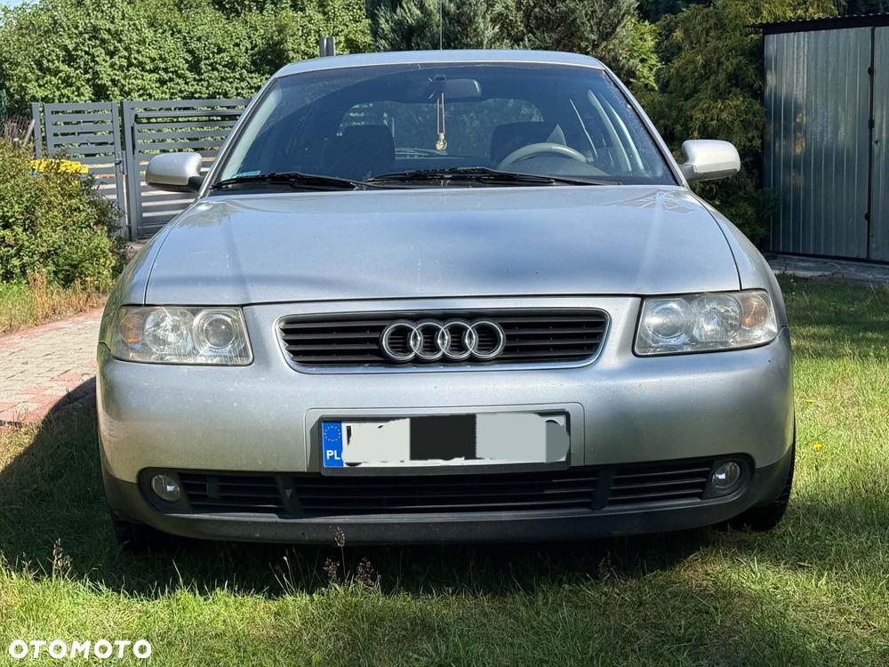 Audi A3 Sportback - 2