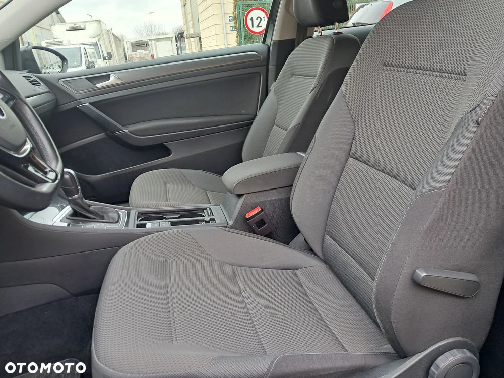 Volkswagen Golf VII 1.4 TSI BMT Comfortline DSG - 10