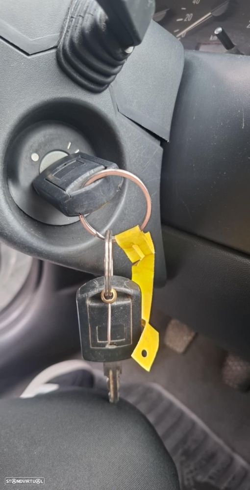 Opel Corsa 1.7 DI - 11