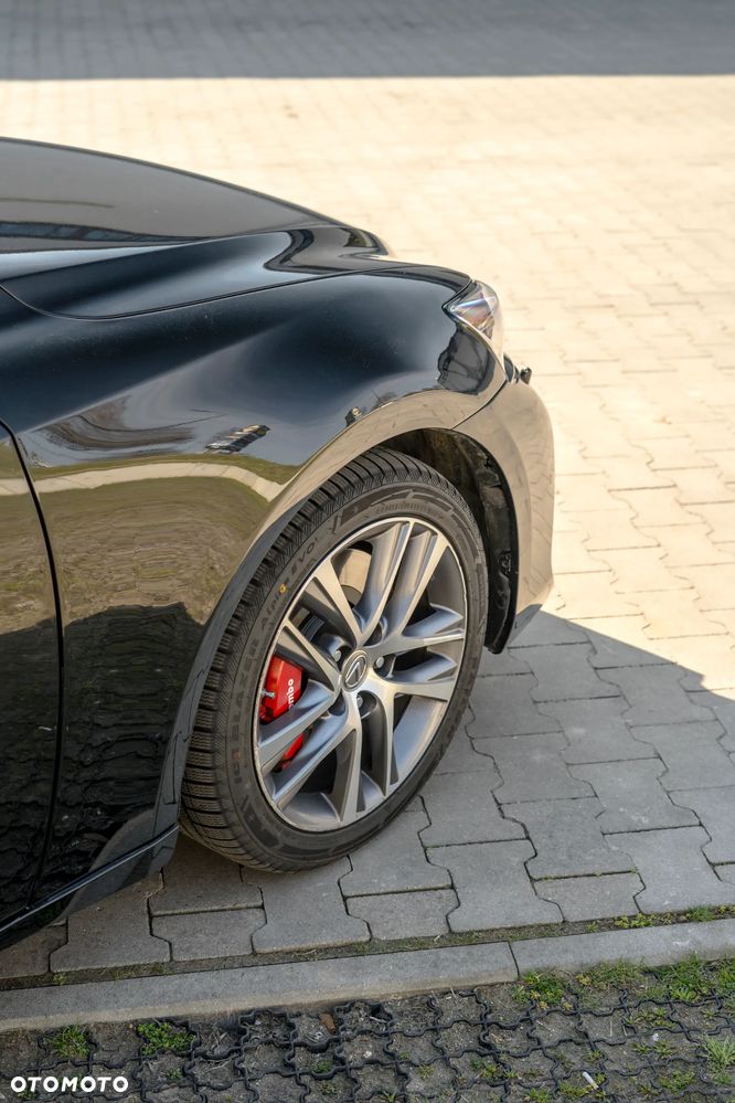 Lexus IS 200t Elite - 14