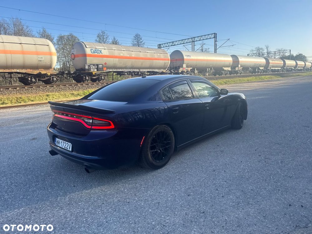 Dodge Charger - 10