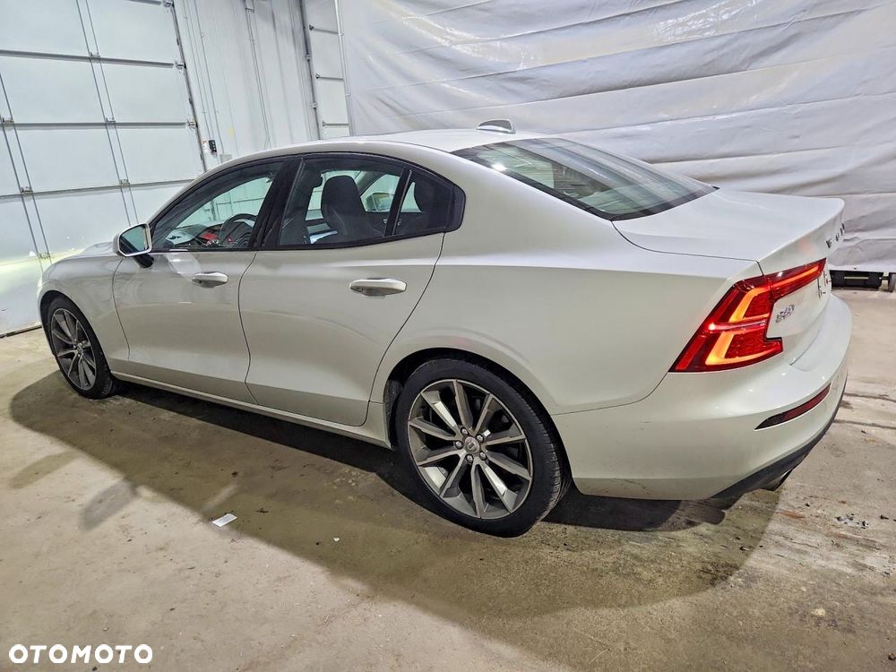 Volvo S60 T5 Geartronic Momentum - 6