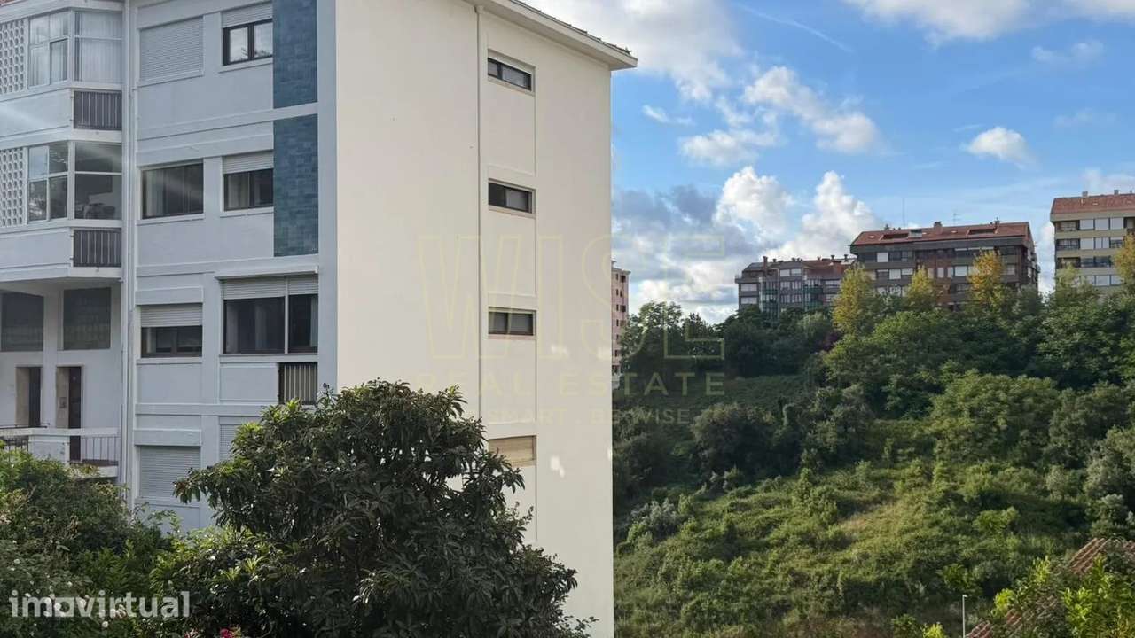 Apartamento T3 RENOVADO c/ Gar. em Celas - Grande imagem: 2/17