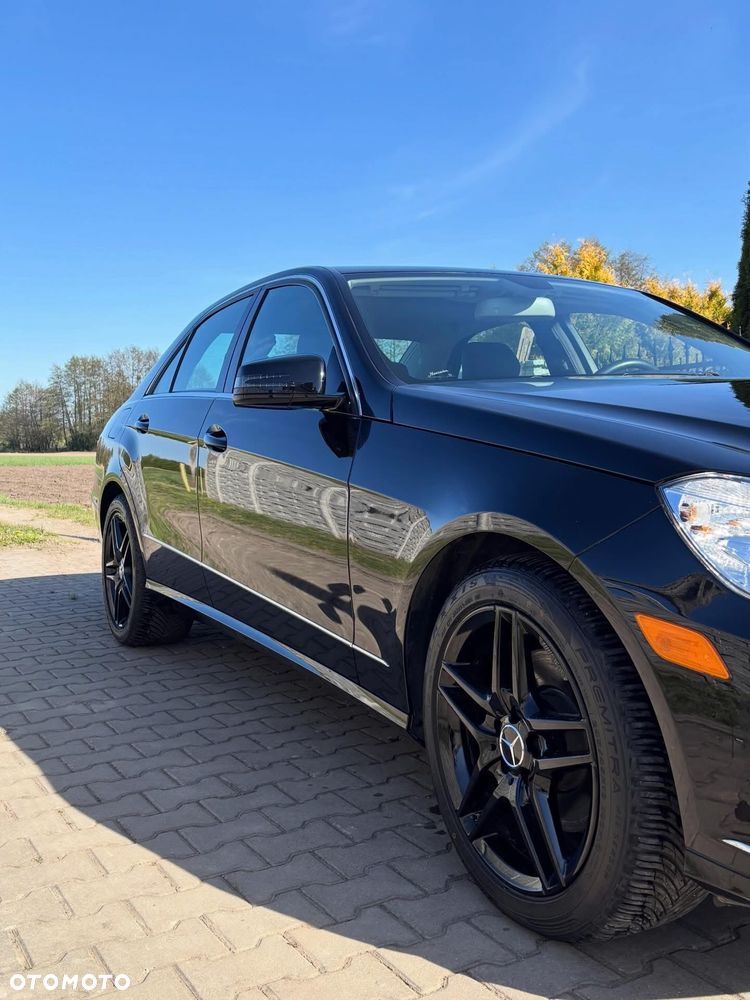 Mercedes-Benz Klasa E 350 4-Matic - 9