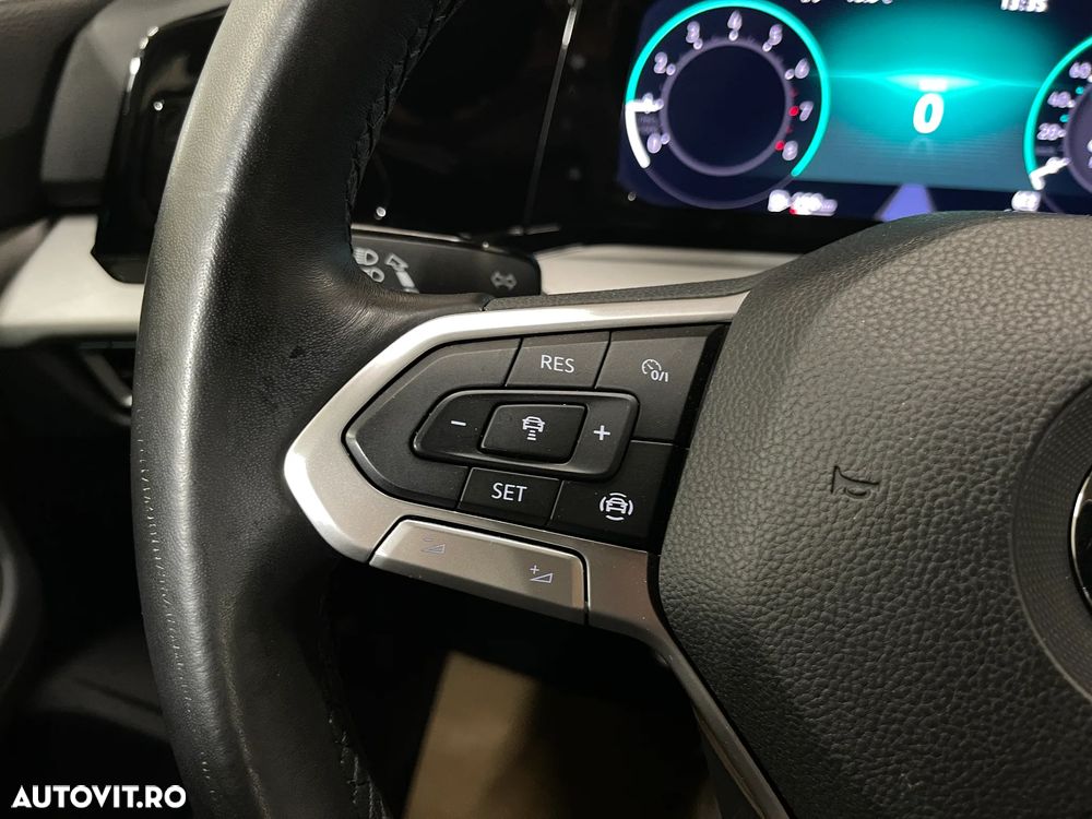 Volkswagen Golf 1.0 TSI Life - 21