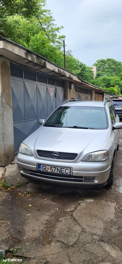 Opel Astra - 1