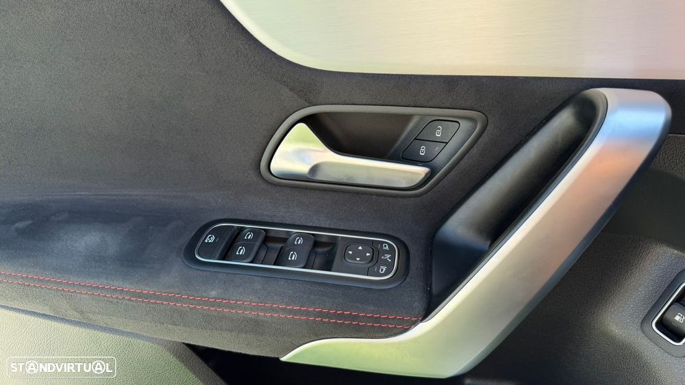 Mercedes-Benz A 250 e AMG Line - 49