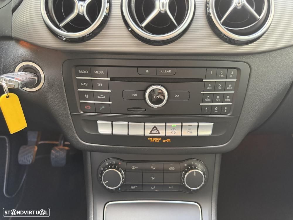 Mercedes-Benz B 180 d BlueEFFICIENCY Edition Style - 27