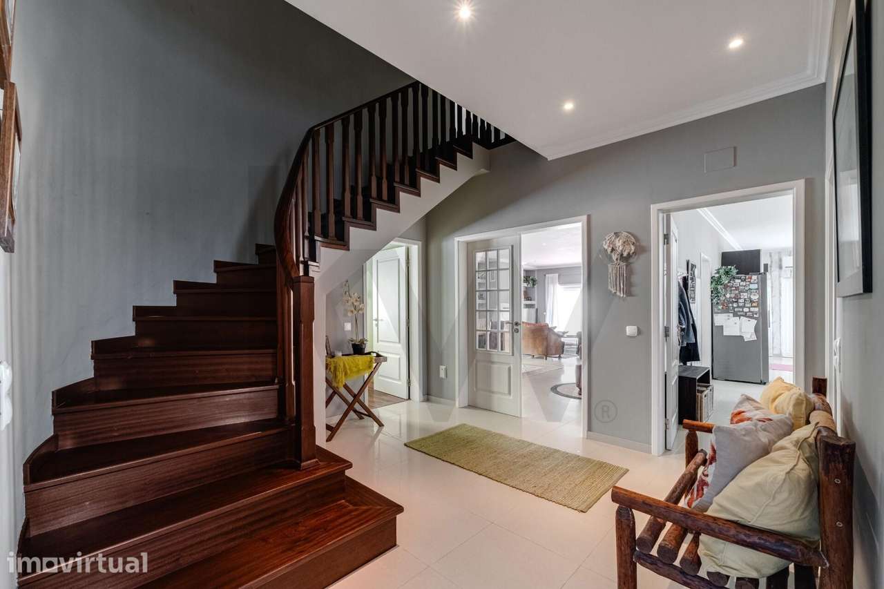 Excelente moradia T5 com piscina, Jardim , garagem e zona de lazer- Af - Grande imagem: 4/30