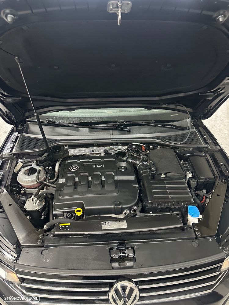 VW Passat Variant 2.0 TDi Confortline DSG - 7