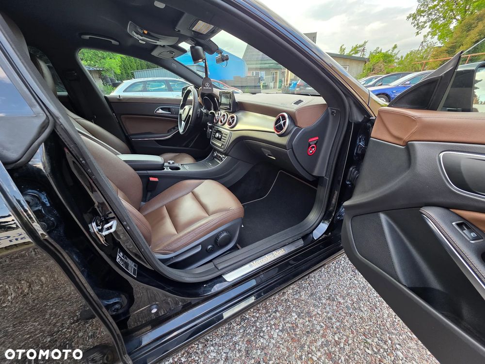 Mercedes-Benz CLA - 5