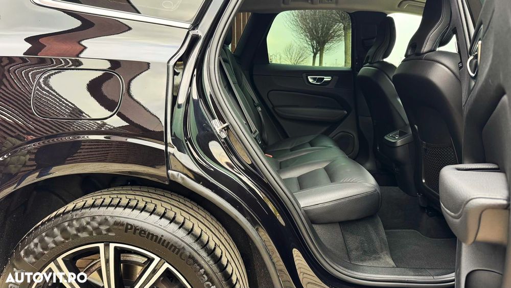 Volvo XC 60 B4 D AWD Geartronic Inscription - 25