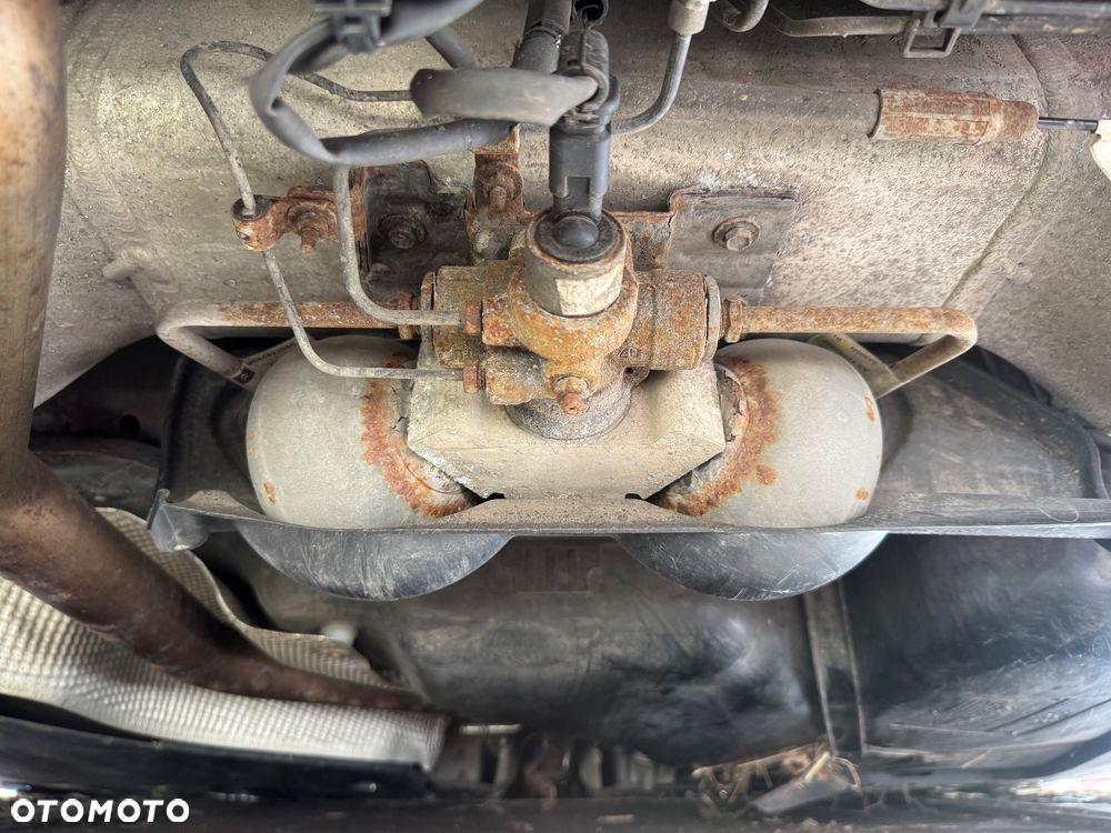 CITROEN C5 III X7 08- SFERA ROZDZIELACZ ZAWIESZENIA TYŁ - 1