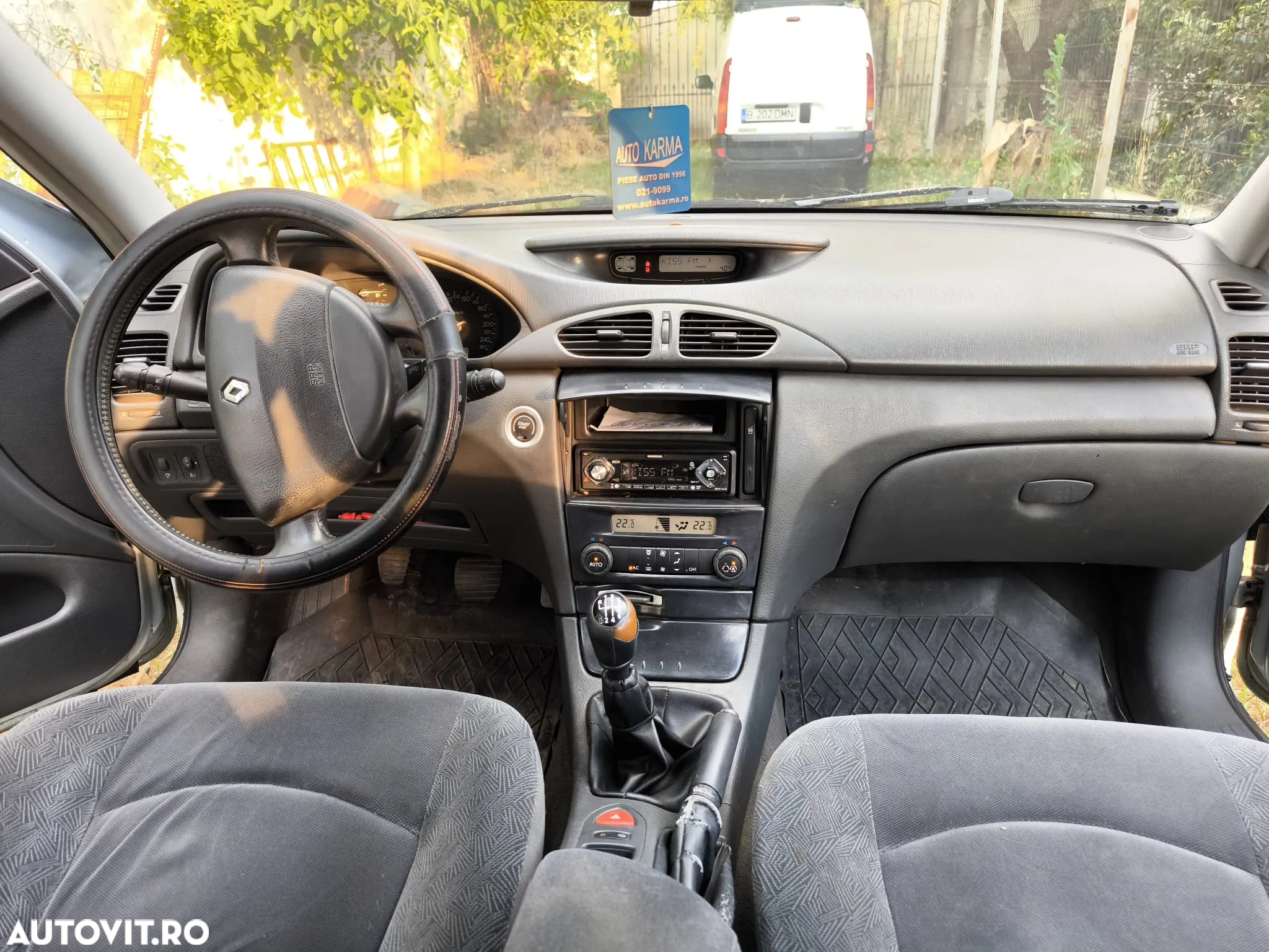 Renault Laguna - 5