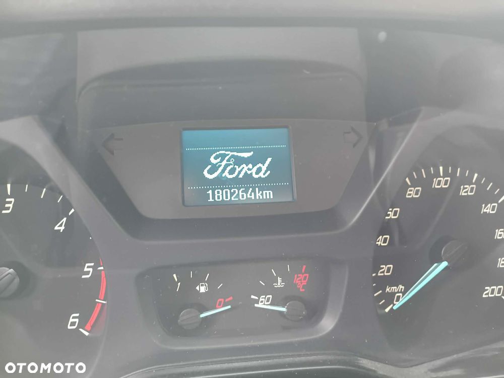 Ford TRANSIT CUSTOM - 8