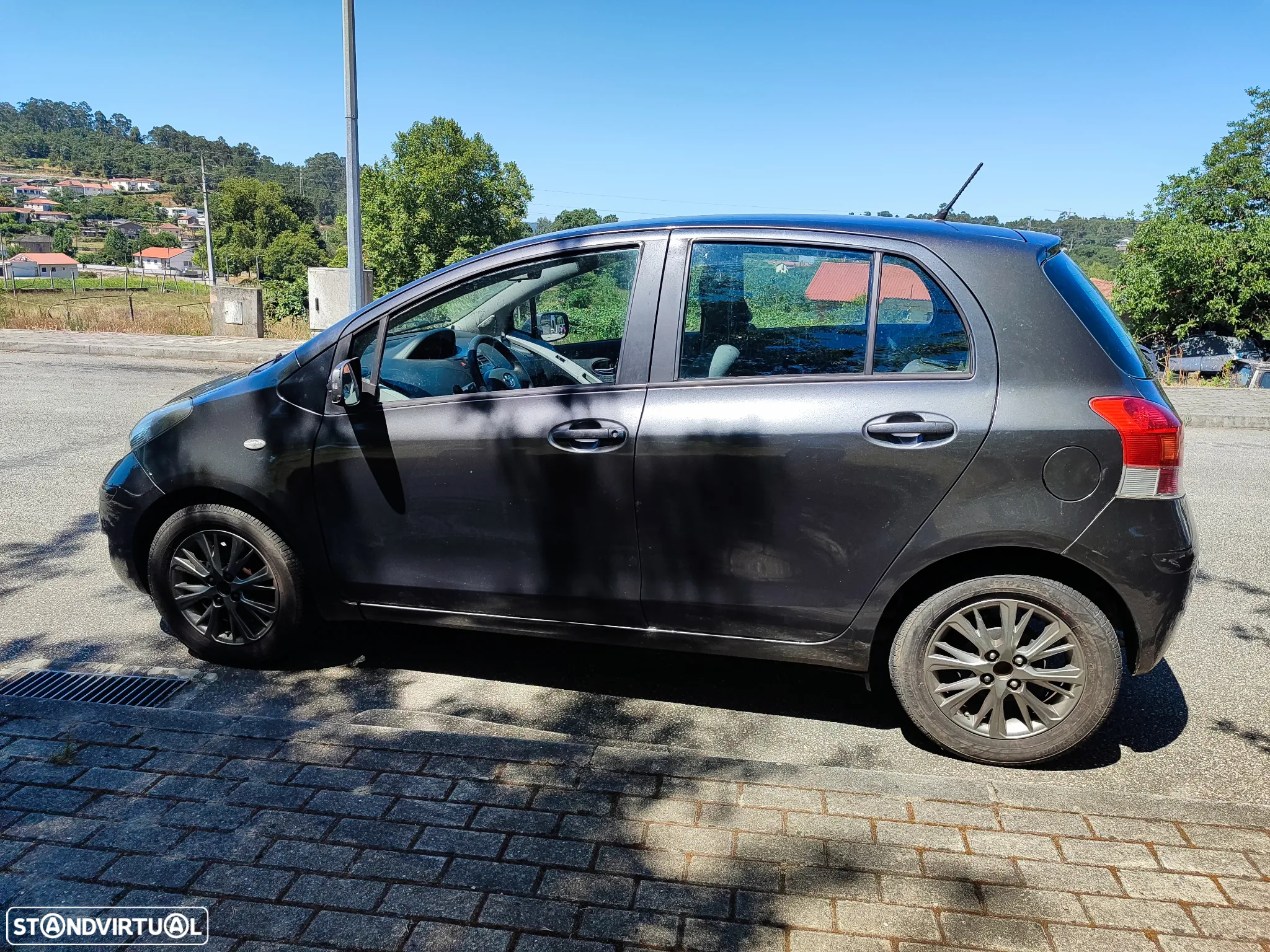 Toyota Yaris 1.4 D-4D Sol High Pack MM - 4