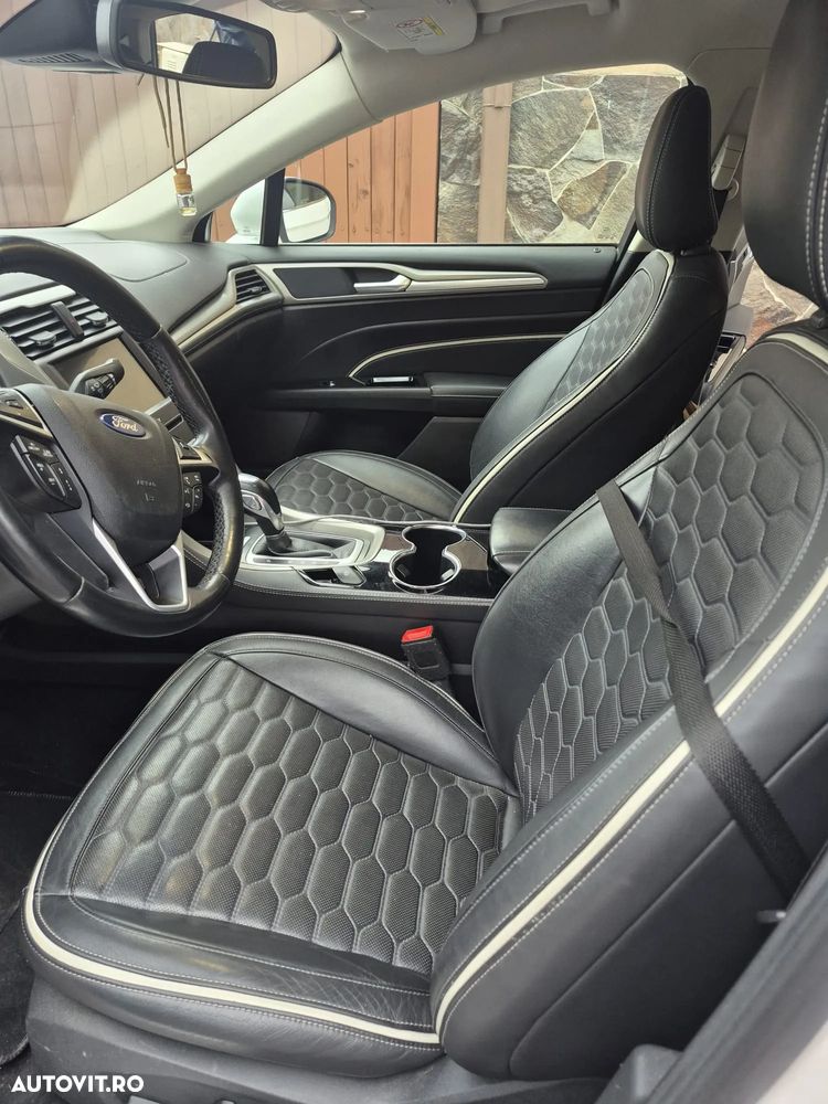 Ford Mondeo 2.0 HEV Vignale - 7