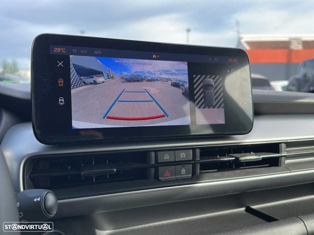 Jeep Avenger 1.2 GSE T3 Summit - 14