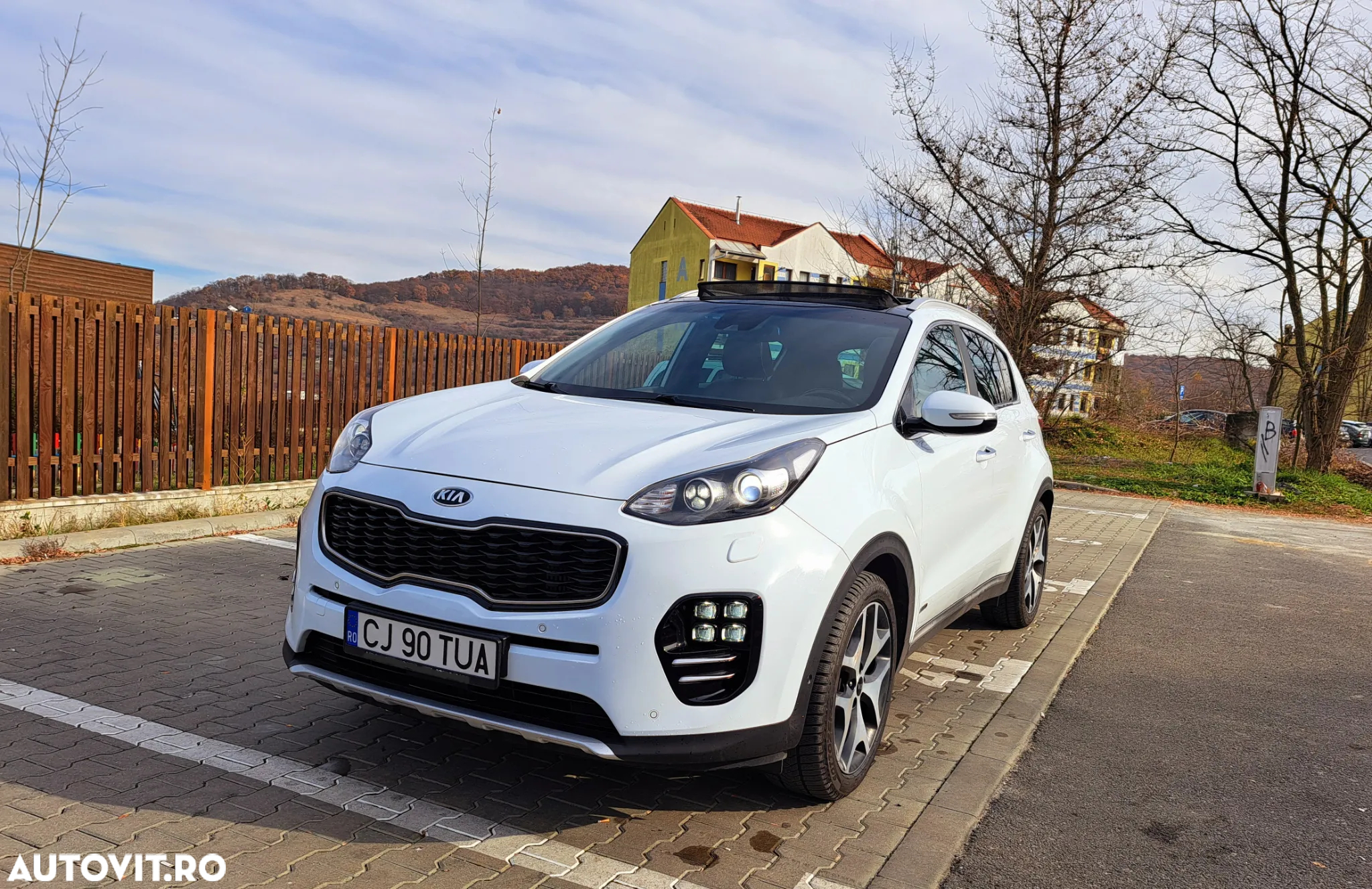 Kia Sportage 2,0 CRDI AWD Aut. GT Line - 6