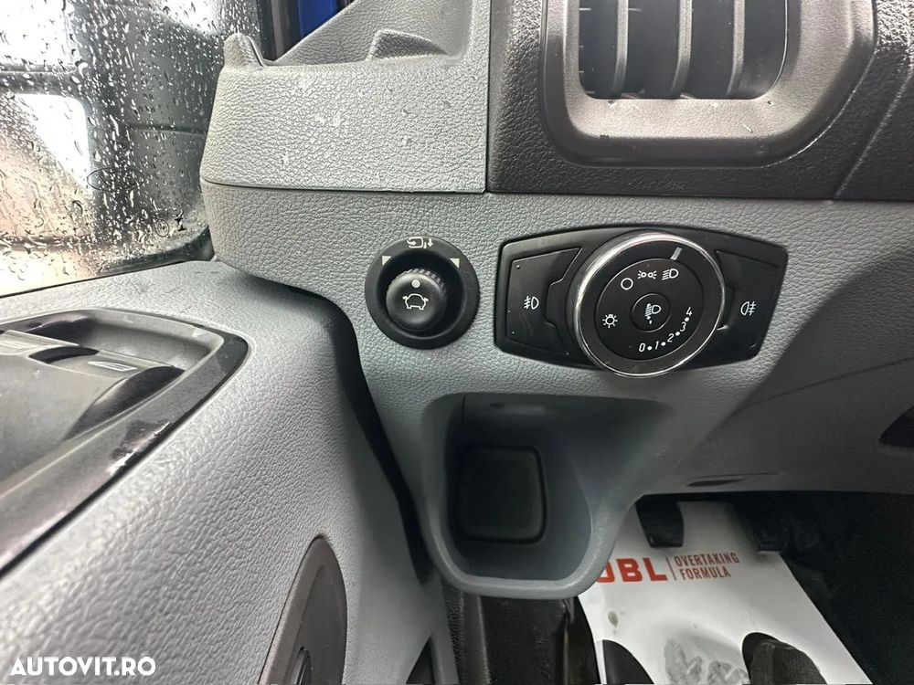 Ford TRANSIT - 7
