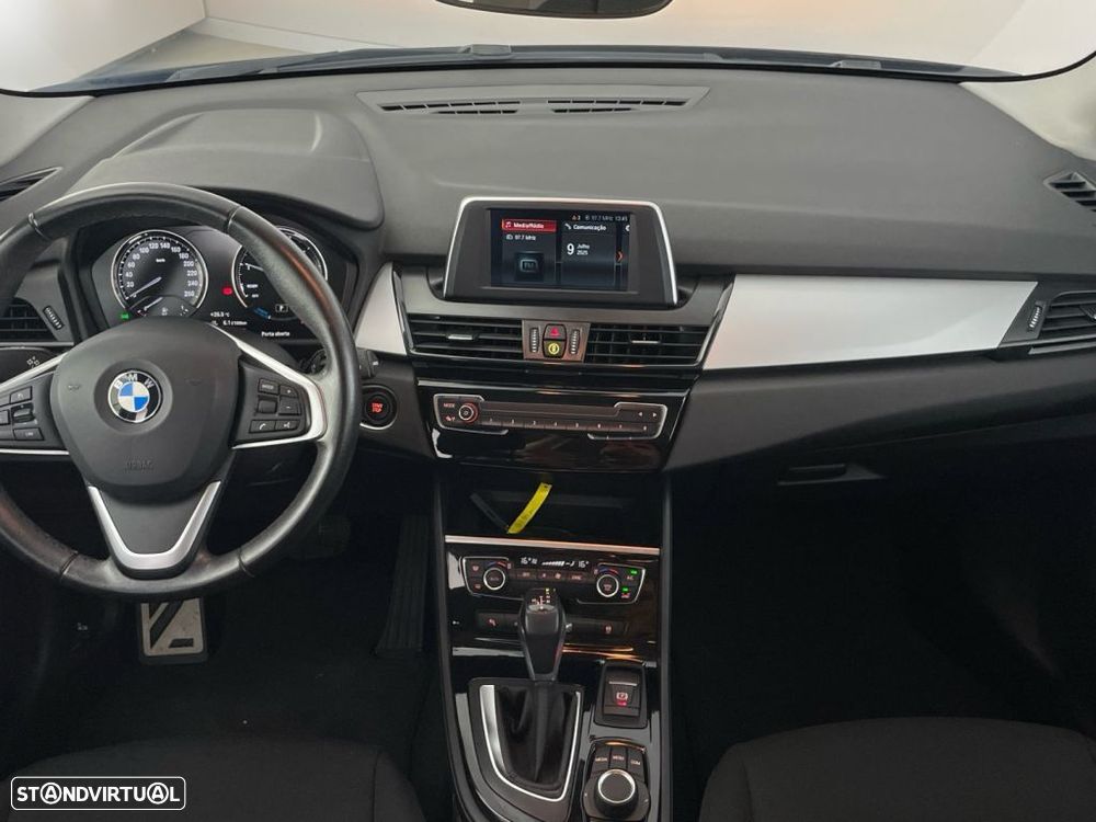 BMW 225xe Active Tourer Pack M - 10