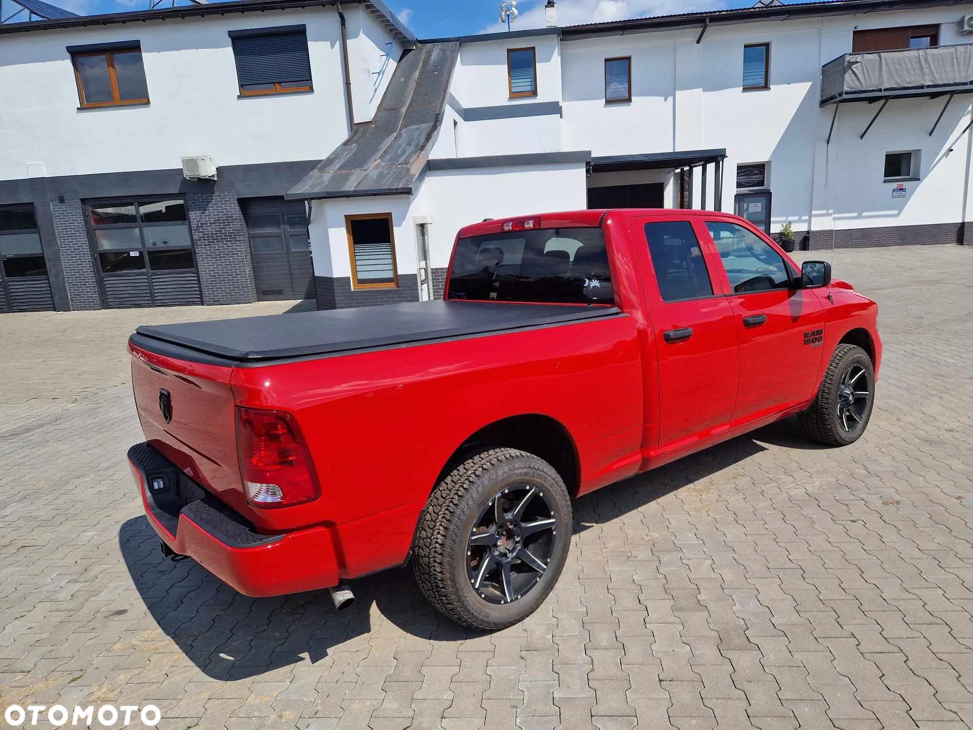 Dodge RAM - 6