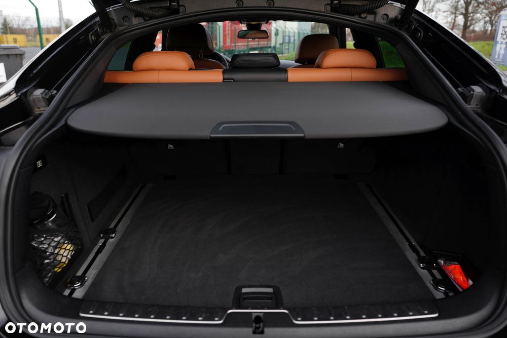 BMW X6 M50d - 39