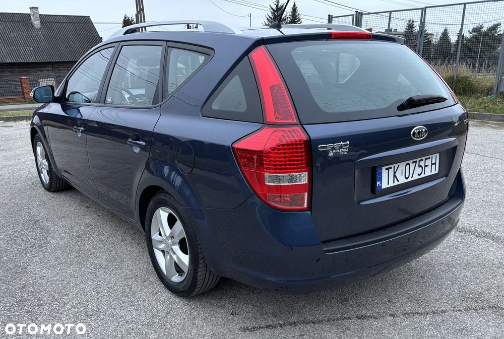 Kia Ceed 1.6 CRDi 90 Spirit - 3