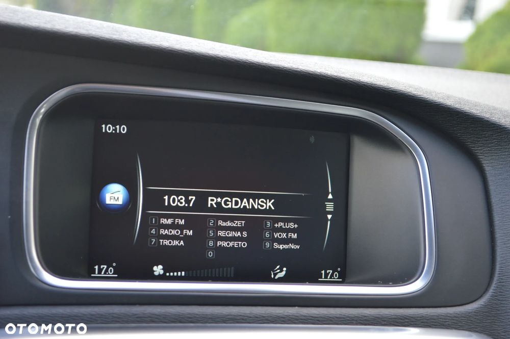 Volvo V40 D2 Drive-E Base - 24