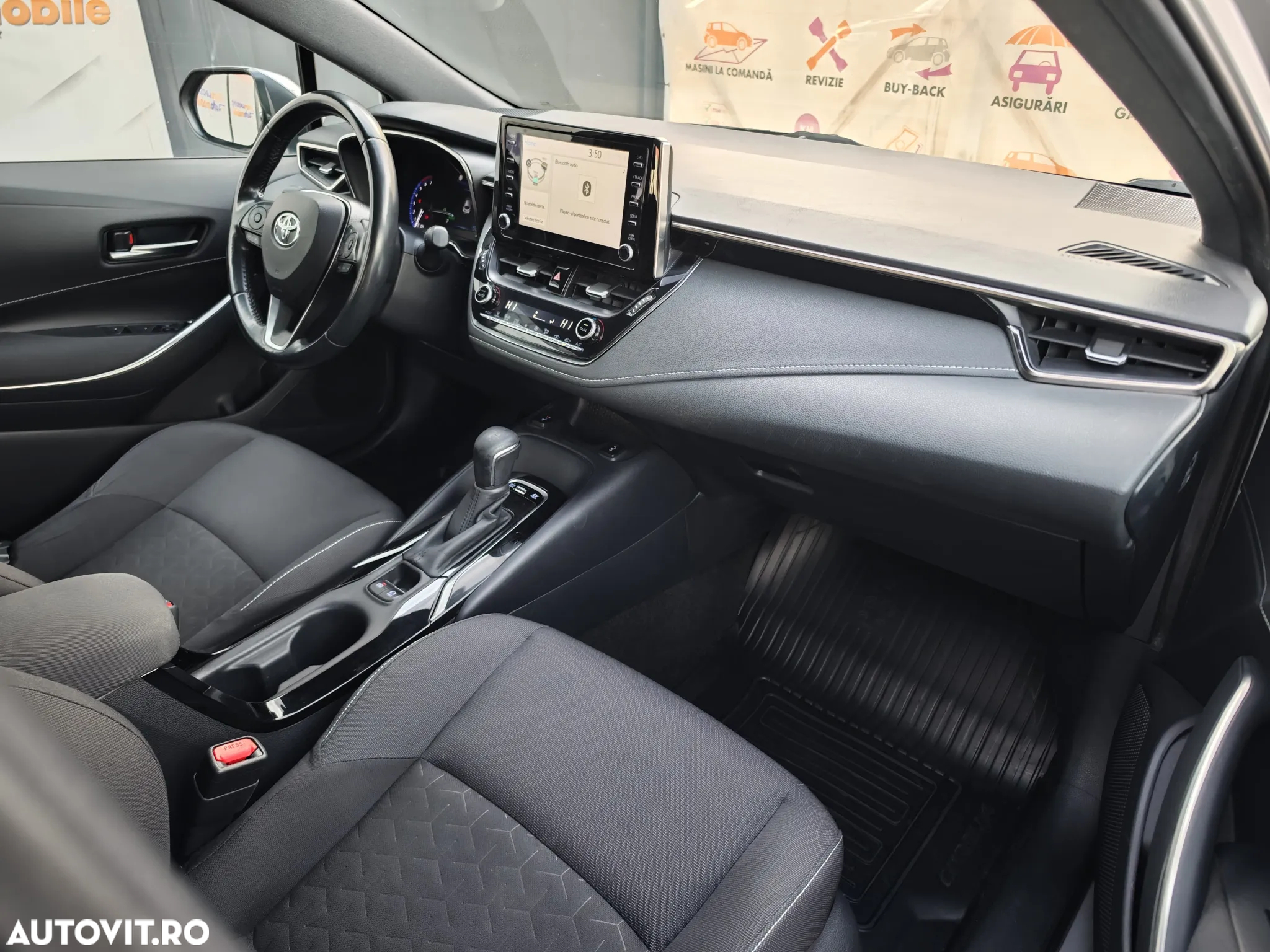 Toyota Corolla - 10
