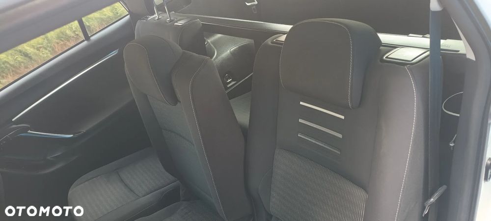 Toyota Verso 1.6 D-4D 5-Sitzer Start/Stop Executive - 3