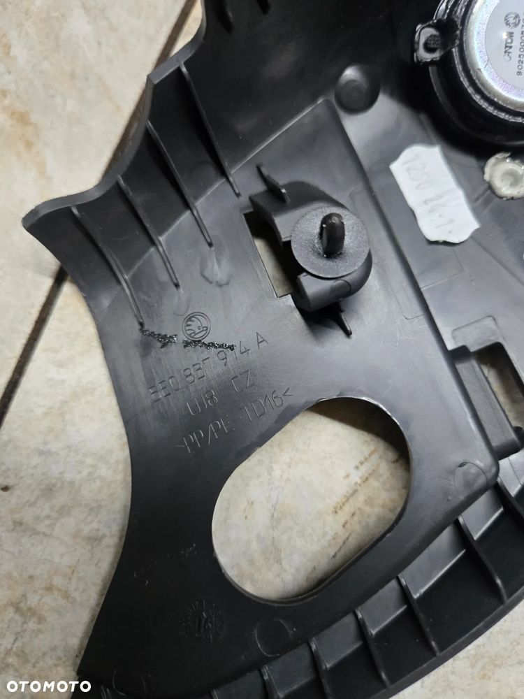 SKODA OCTAVIA III  GŁOŚNIK SŁUPKA CANTON PRAWY LEWY - 6