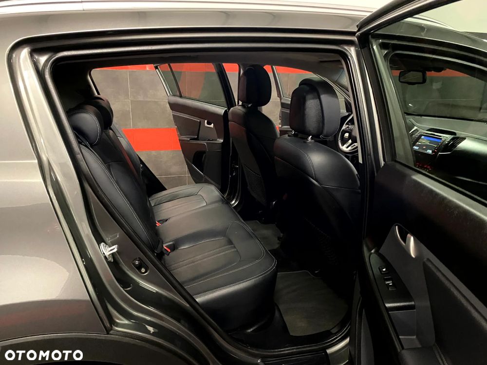 Kia Sportage 1.6 GDI Business Line L 2WD - 26