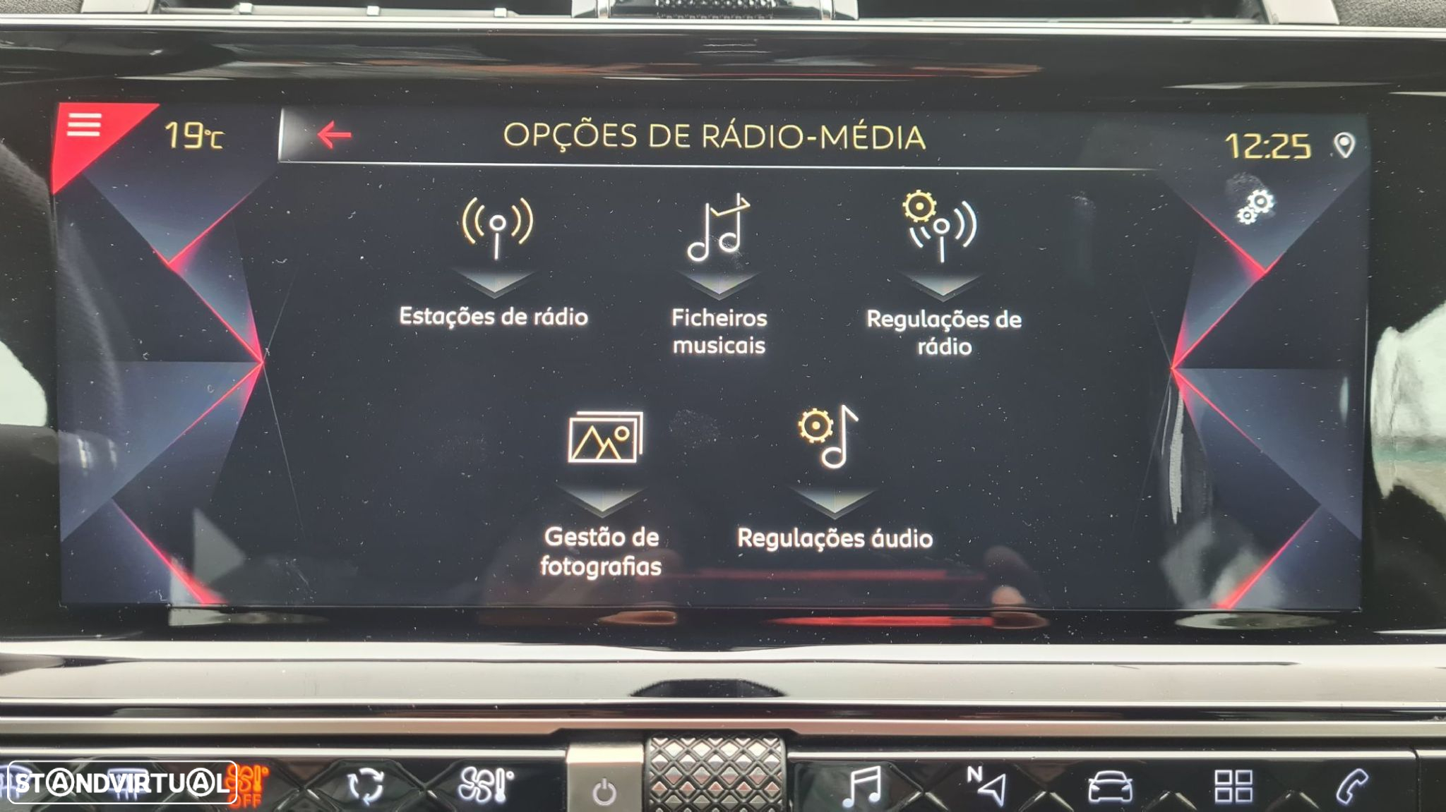 DS DS7 Crossback 1.5 BlueHDi Performance Line - 28