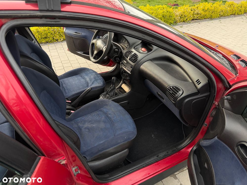 Peugeot 206 - 14