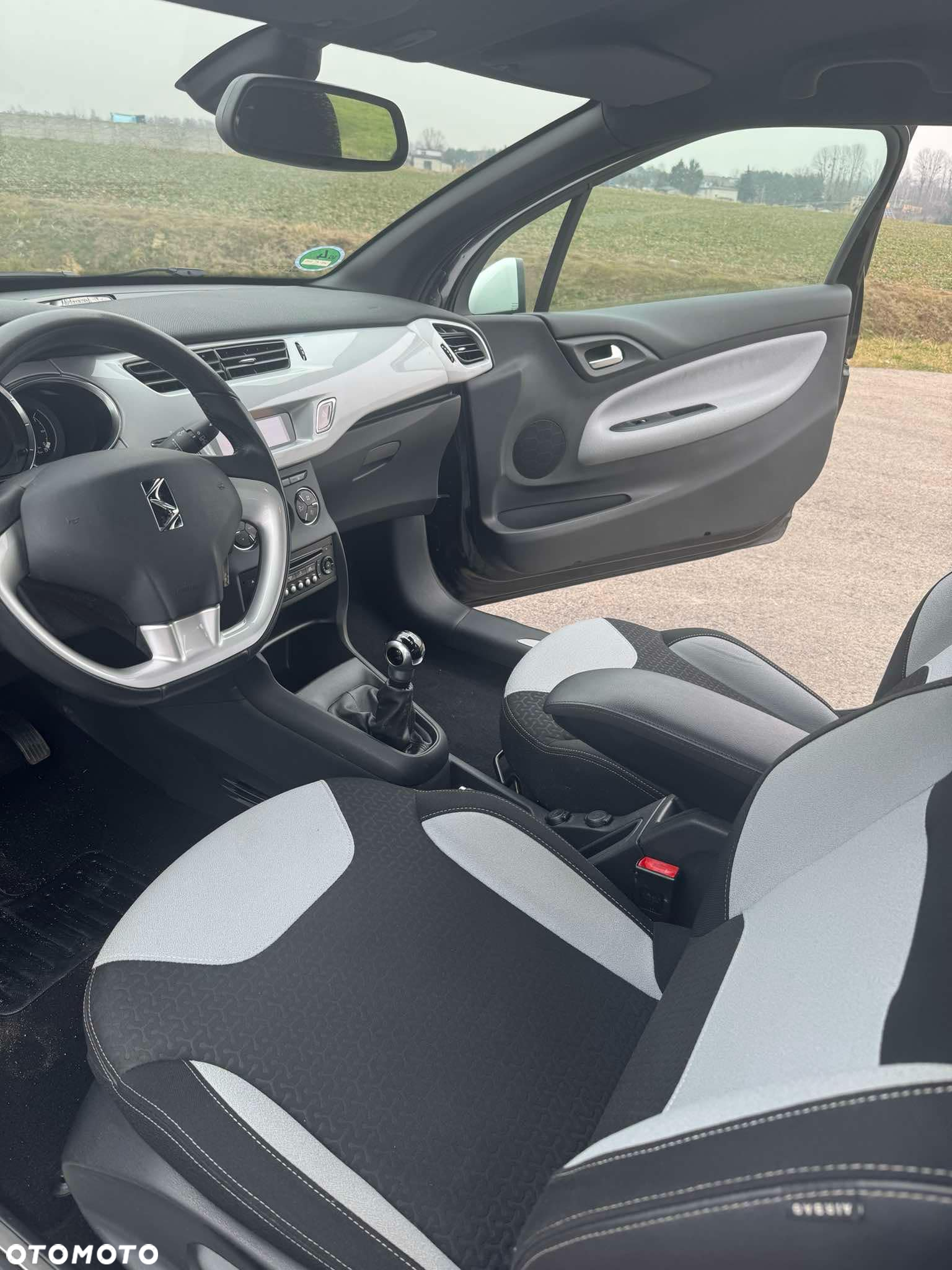Citroën DS3 1.2 PureTech Chic - 8
