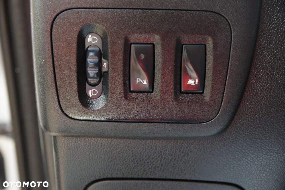 Renault MASTER 2.3 dCi 131KM * KLIMA * Parktronic * WYJĄTKOWO ZADBANY! - 28